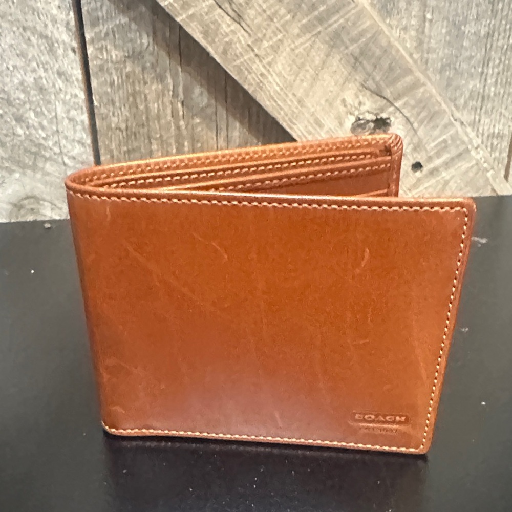 Coach Men's Leather Bifold Wallet in Brown